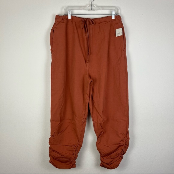 Free People NWT Slouchy Boho Beach Festival Drawstring Cinched Burnt Orange - Picture 2 of 4